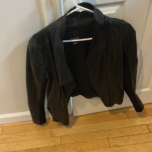 New never worn jacket perfect slim fit lightweight